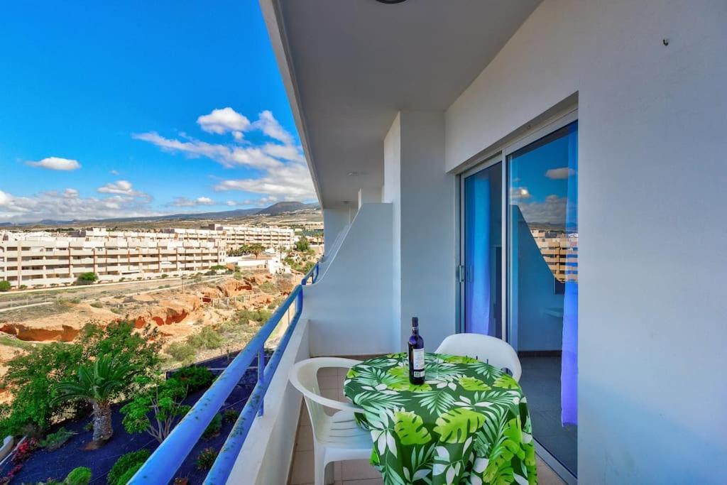 Bonito Estudio Playa Paraiso Con Vista Al Mar By Paramount Holidays Costa Adeje  Εξωτερικό φωτογραφία